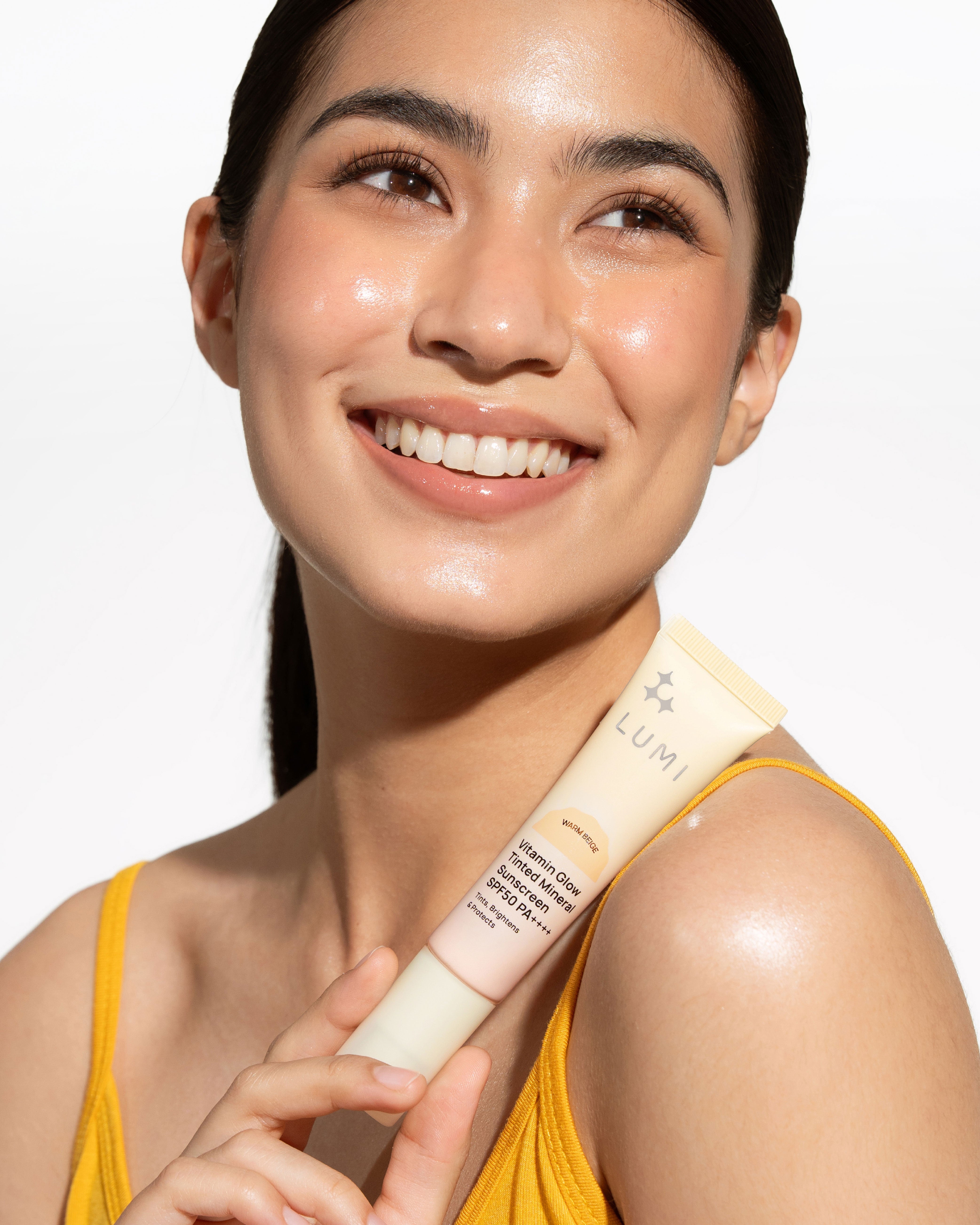 Vitamin Glow Tinted Mineral Sunscreen SPF50 PA++++